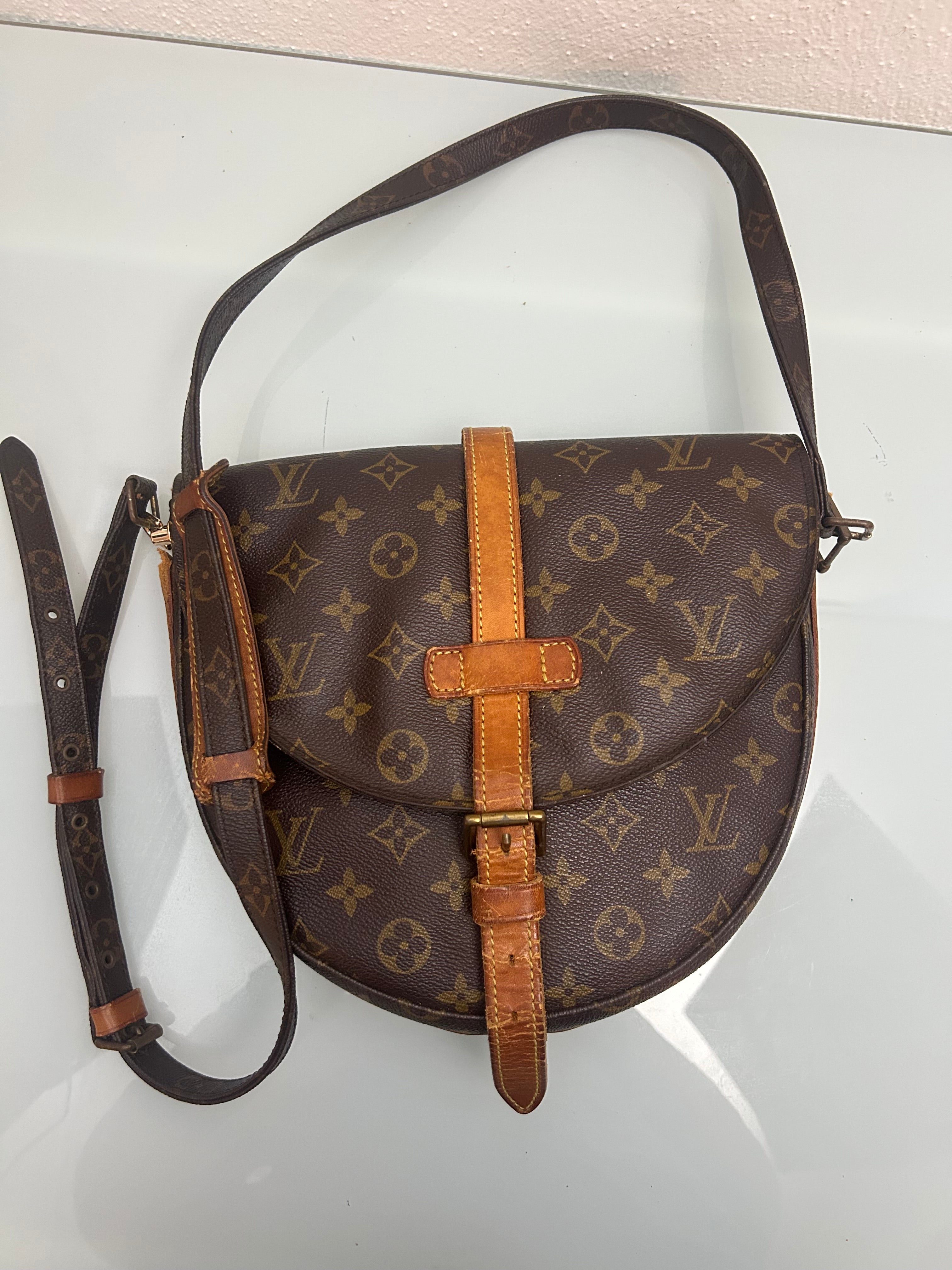 Louis Vuitton Chantilly