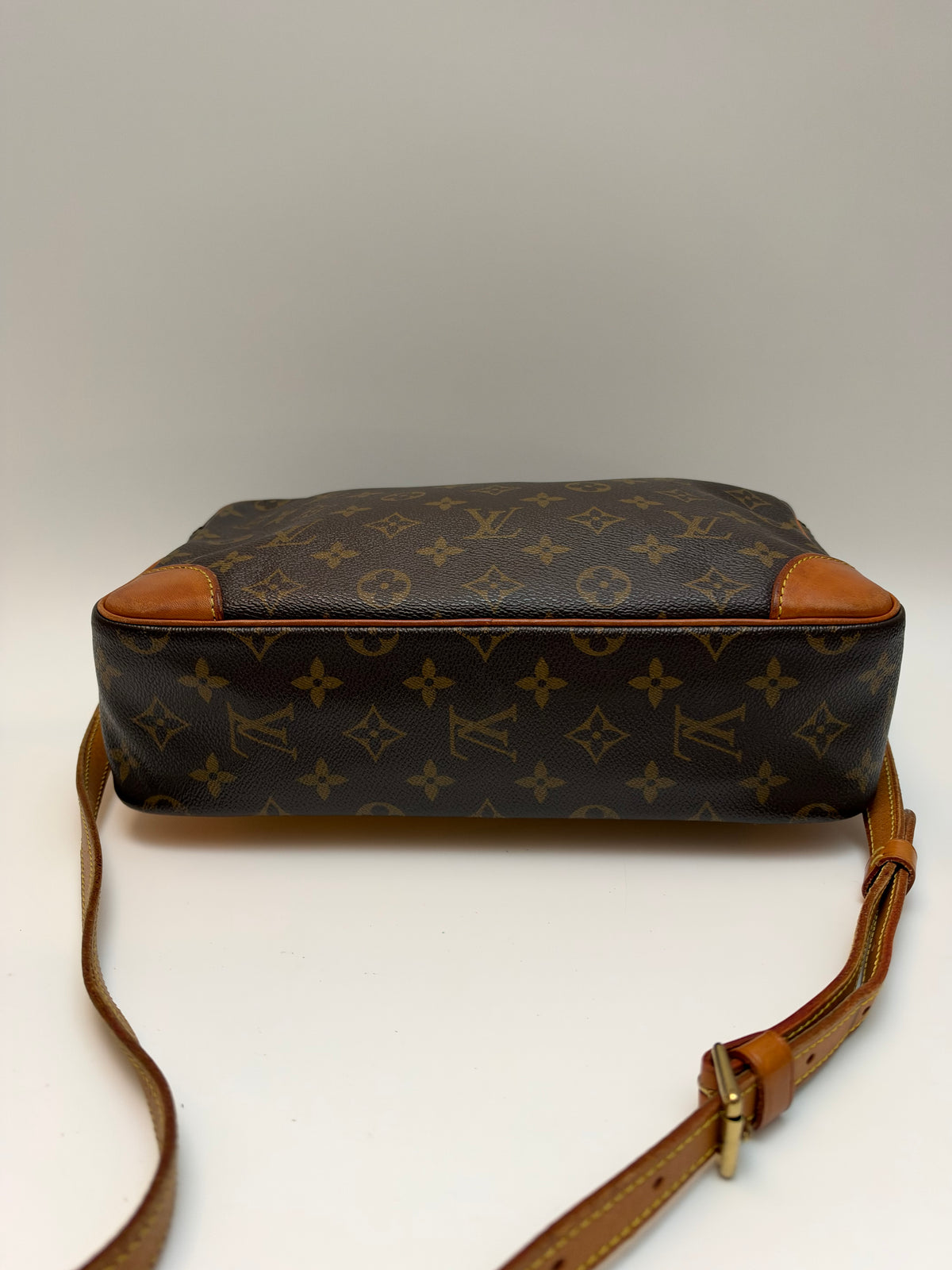 Louis Vuitton Trocadéro 30