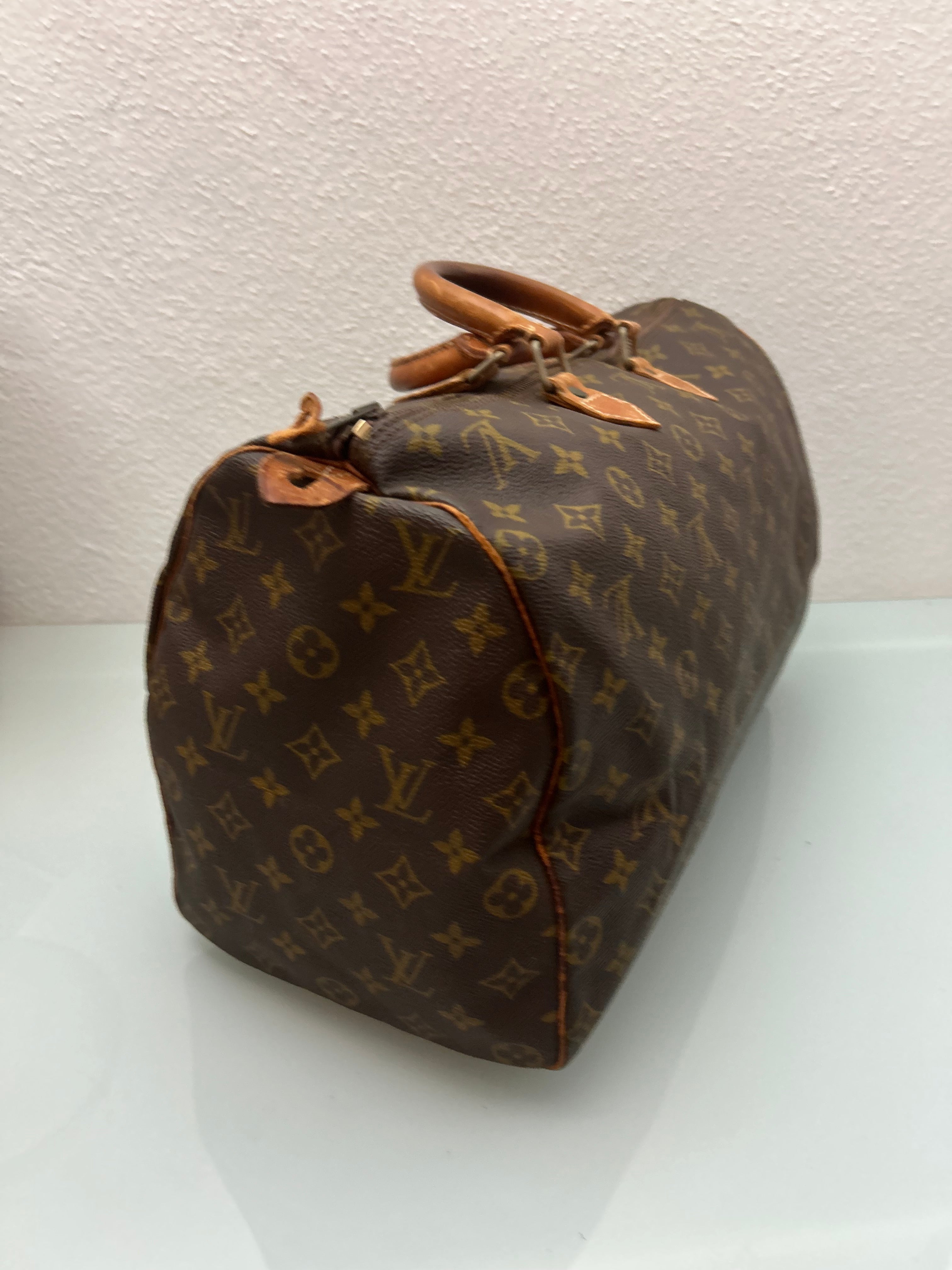 Louis Vuitton Speedy 40