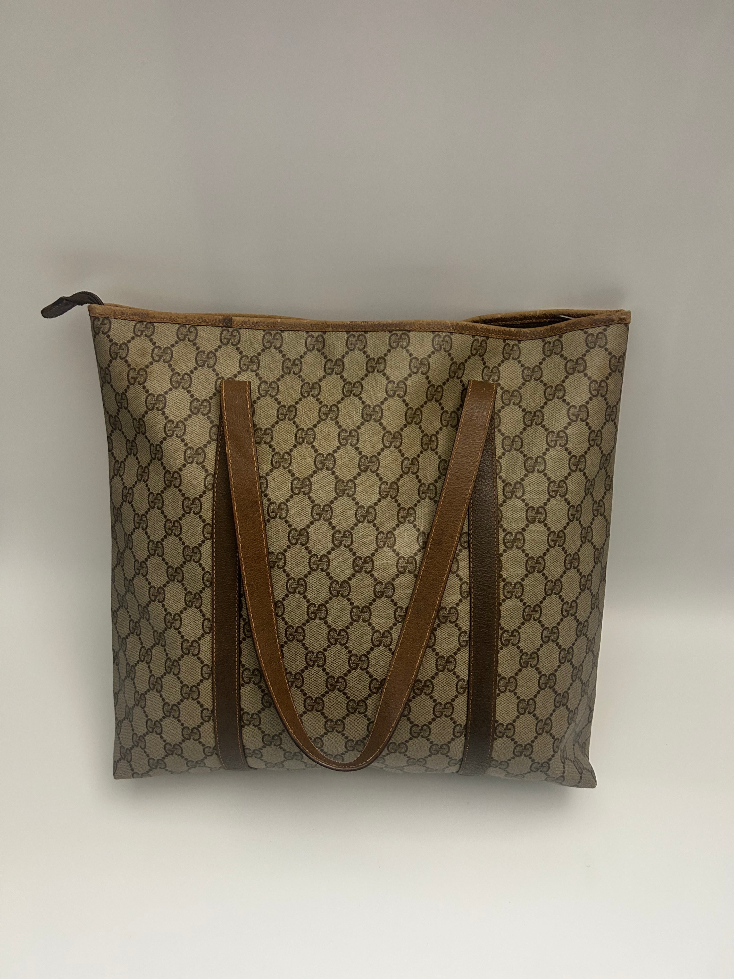 Gucci Shoulder Bag