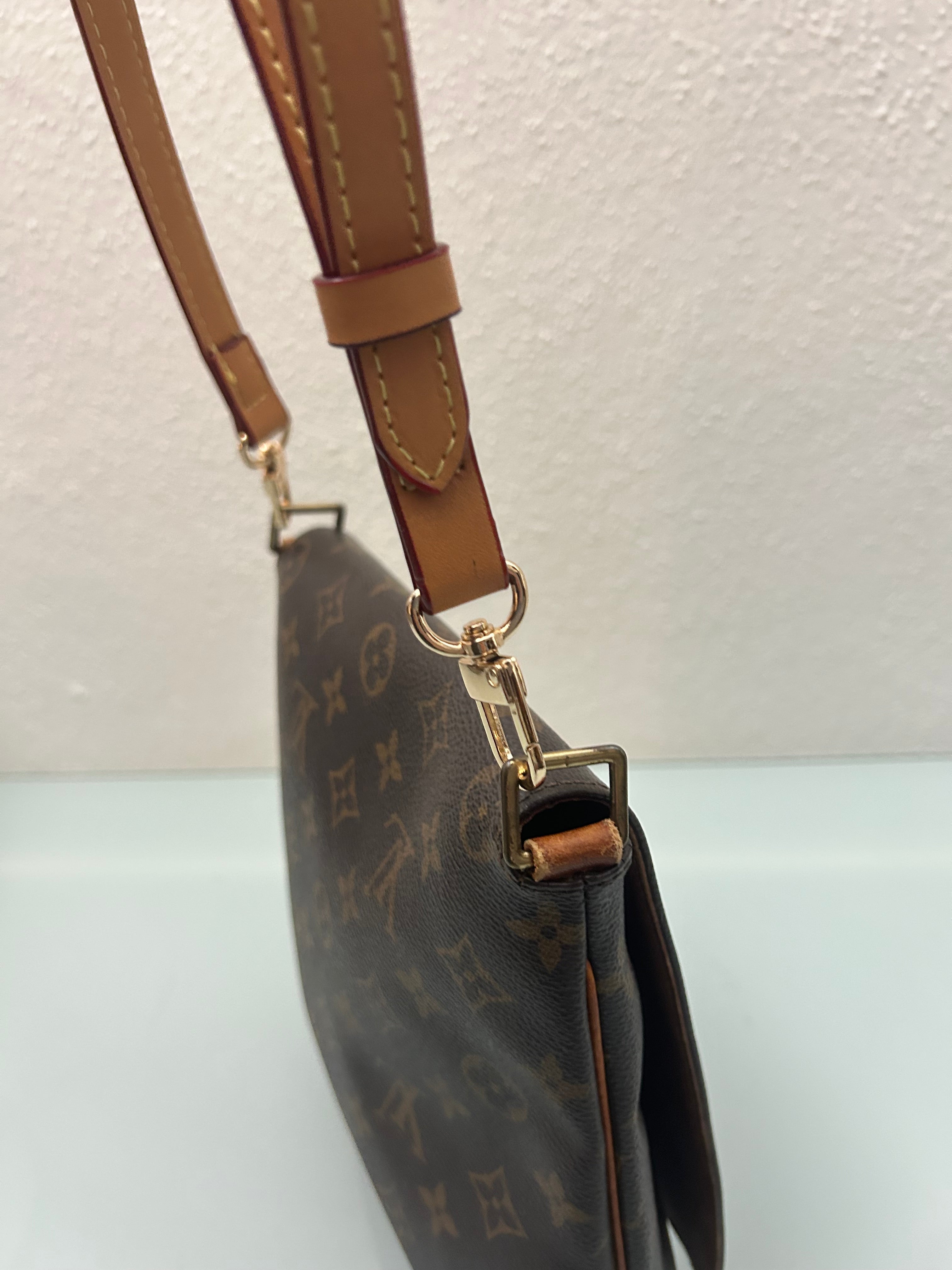Louis Vuitton Crossbody