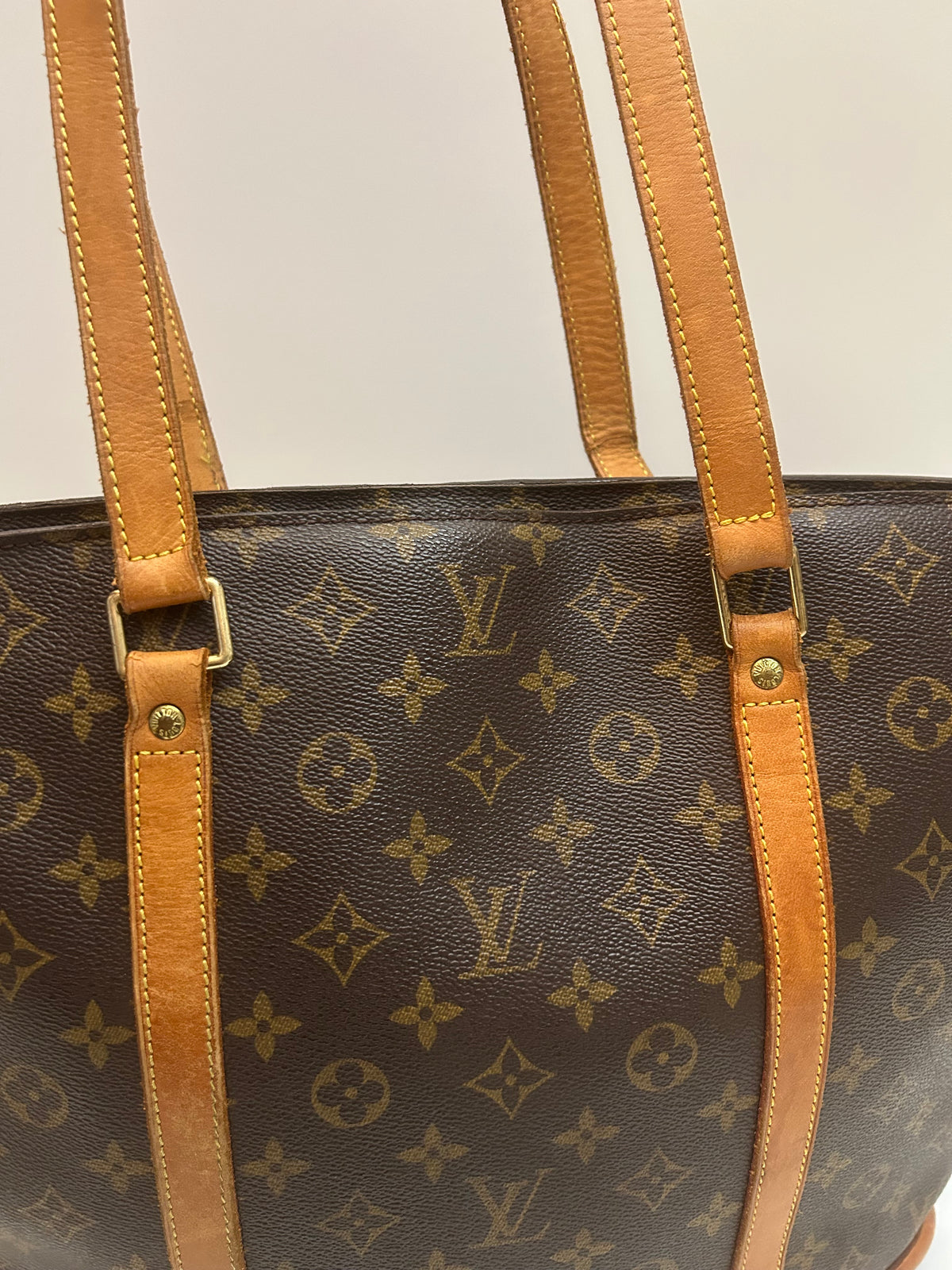 Louis Vuitton Babylone