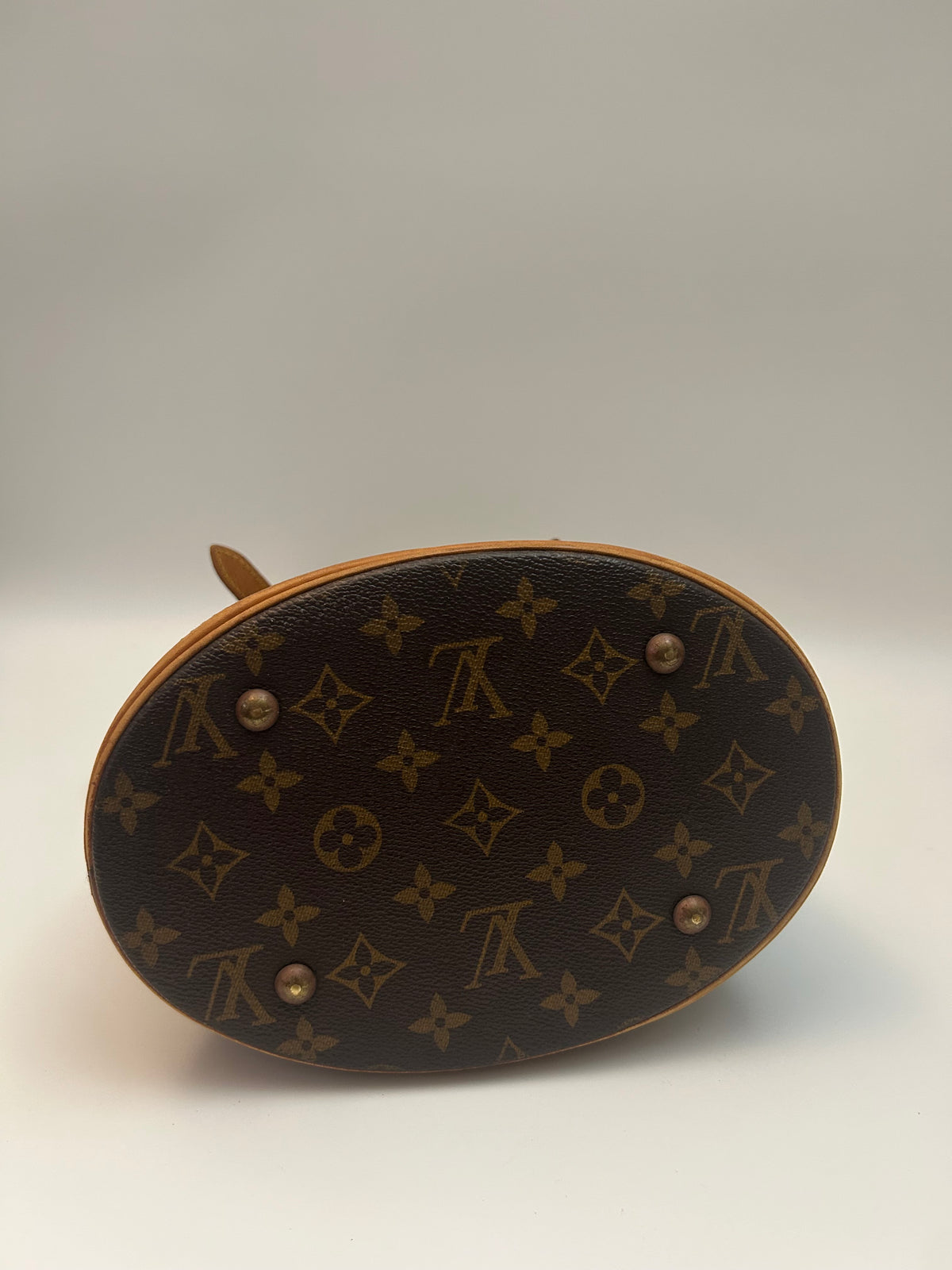 Louis Vuitton Petit Bucket