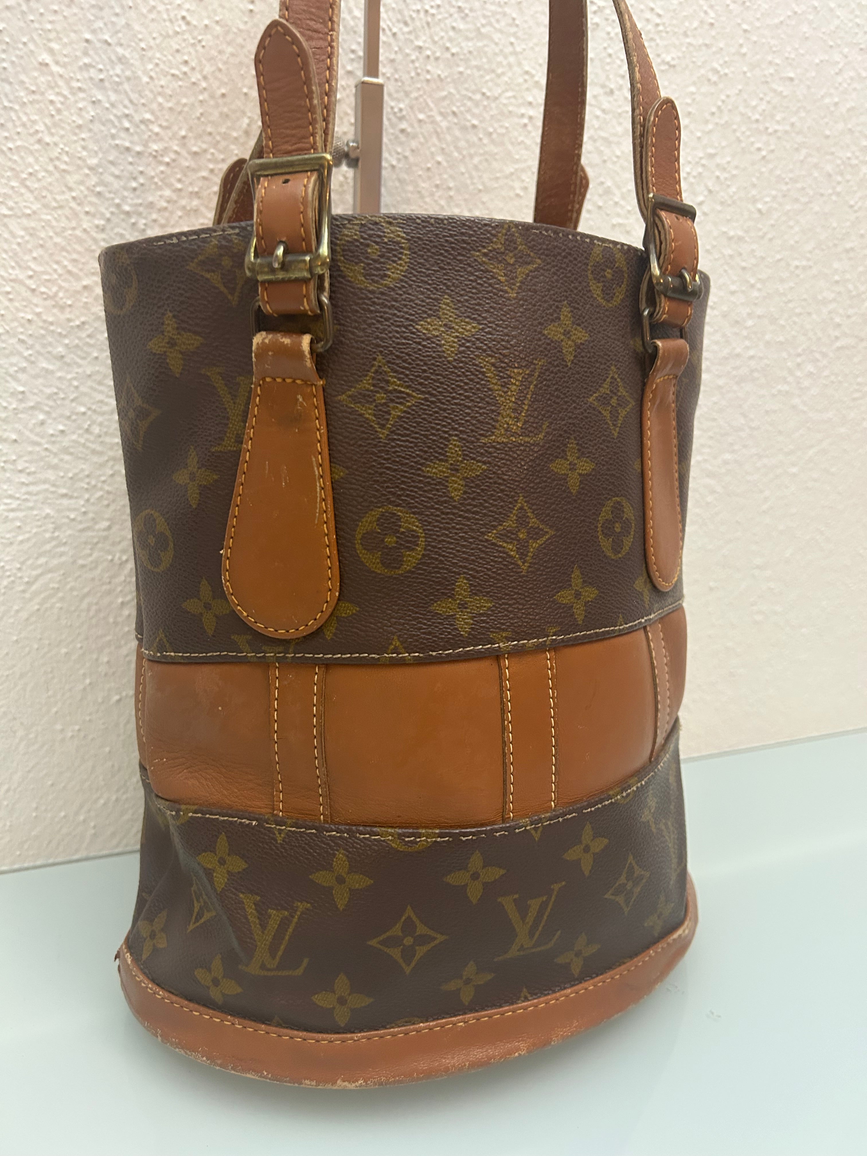 Louis Vuitton Marais