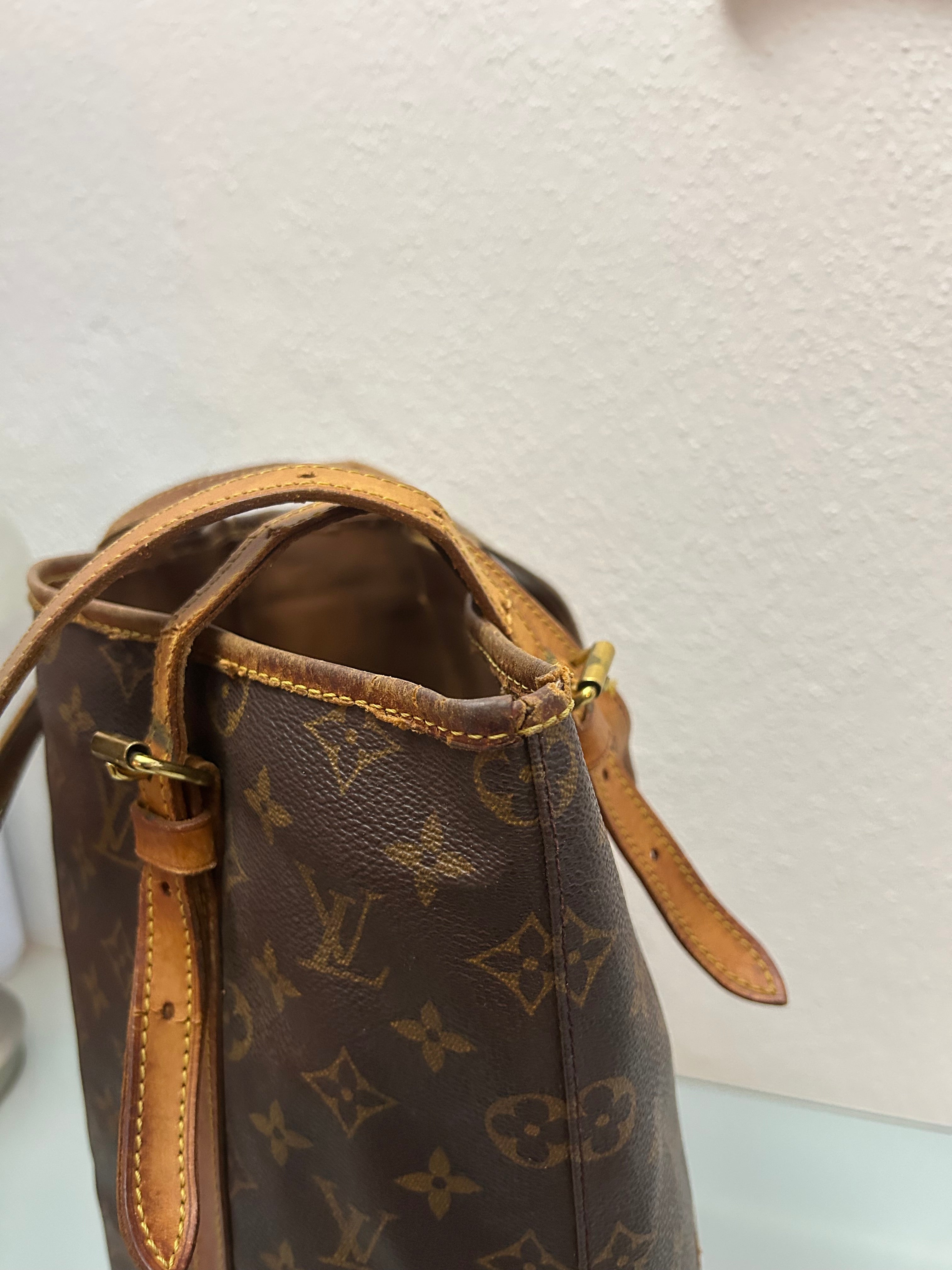 Louis Vuitton Marais Bucketbag