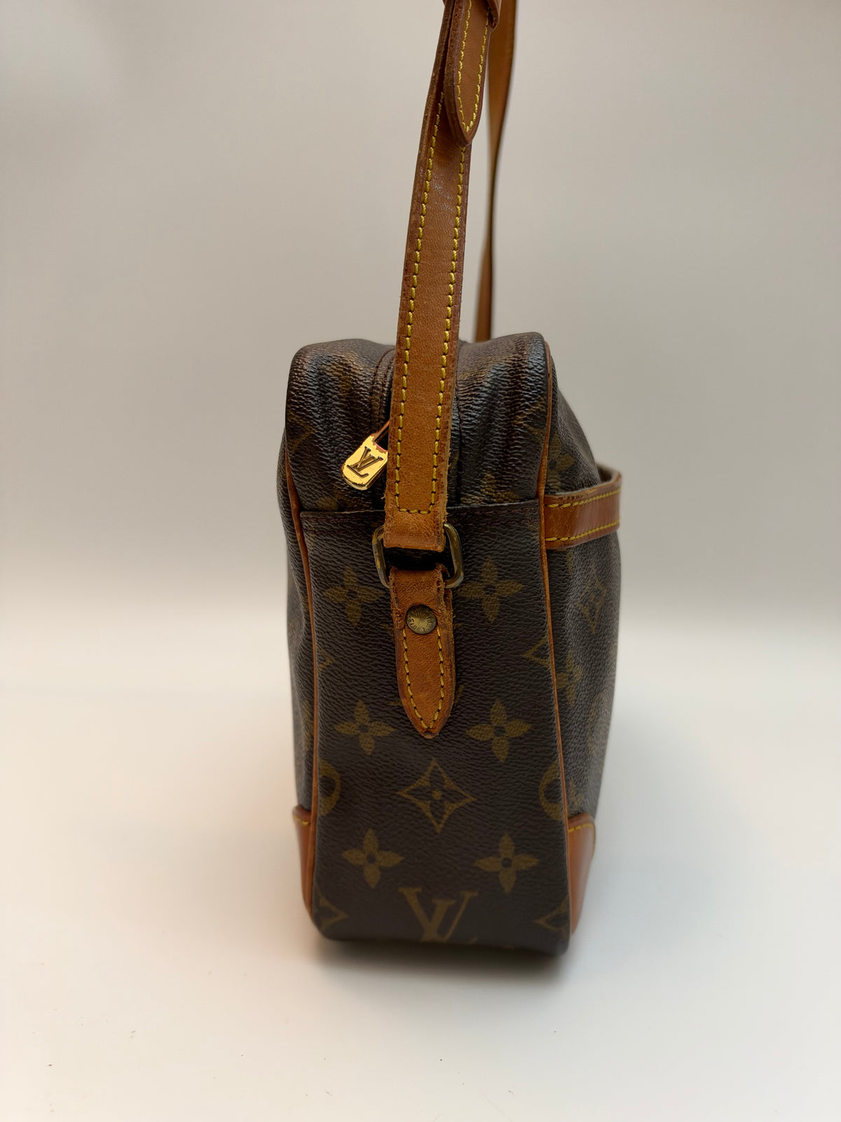 Louis Vuitton Trocadéro 30