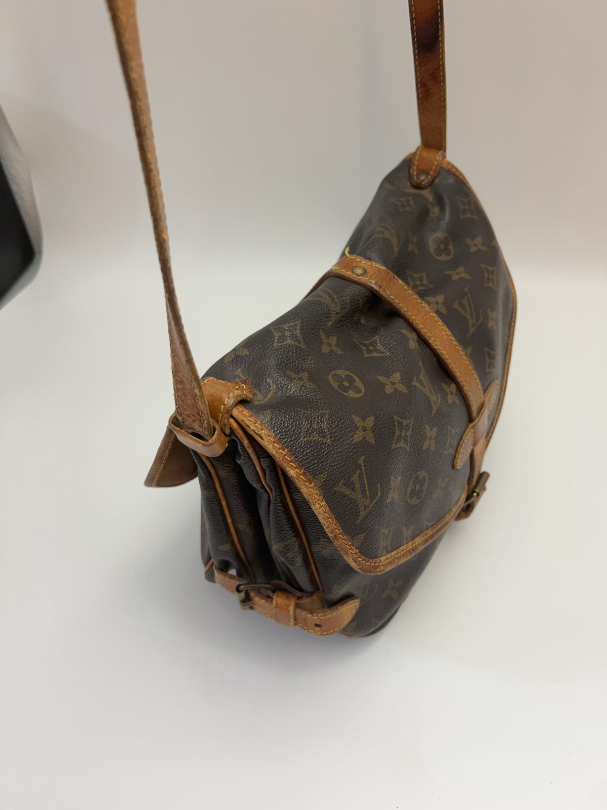 Vintage Louis Vuitton Bag ()