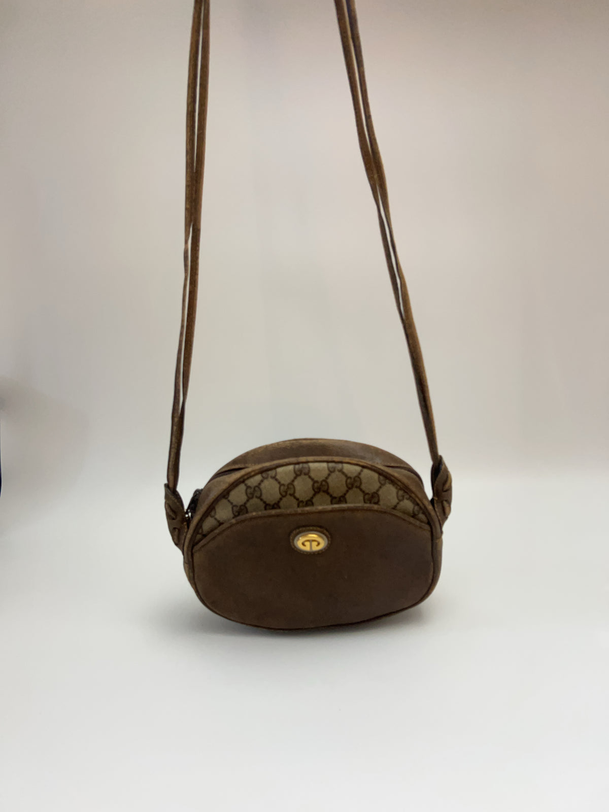 Vintage Gucci ()